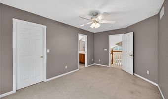 500 Glen Hollow Cir, Aurora, OH 44202