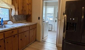 403 1ST Ave, Bayard, NE 69334