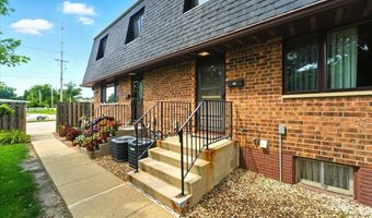 3620 SE Mt Vernon Rd 11, Cedar Rapids, IA 52403