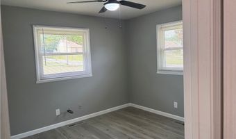 97 Idlewood Rd, Austintown, OH 44515