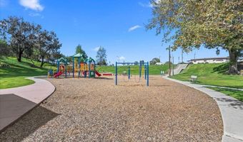 514 Calle Montecito 75, Oceanside, CA 92057