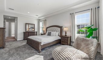 5254 WOLF CREEK Dr, Apollo Beach, FL 33572