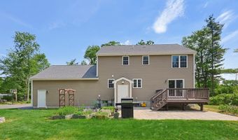5 County St, Berkley, MA 02779