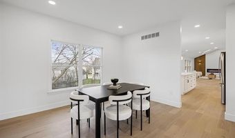 3592 GREAT FALLS Cir, Ann Arbor, MI 48108
