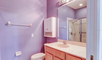 210 MYSTIC FALLS Dr, Apollo Beach, FL 33572