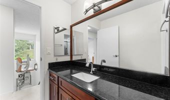 98-1747 Kaahumanu St 39B, Aiea, HI 96701