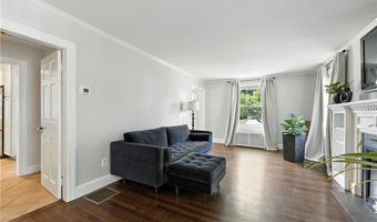 21 Don Ave, East Providence, RI 02916