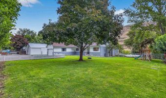 13353 Snake River Rd, Asotin, WA 99402
