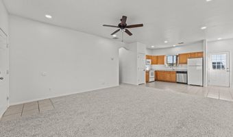 19255 E CACTUS Way, Black Canyon City, AZ 85324