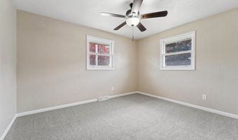 1513 E CALUMET St, Appleton, WI 54915