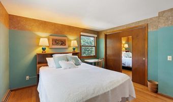 1206 Frisch Rd, Madison, WI 53711