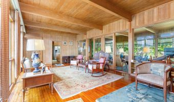 146 Kaluamoo St, Kailua, HI 96734
