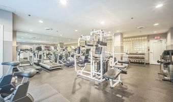 1050 N STUART St 411, Arlington, VA 22201