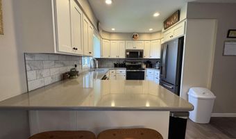 2326 SE Crystal Ave, Aberdeen, SD 57401