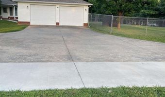 26 Miller St, Altus, AR 72821