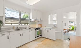 1878- A Mahana St, Honolulu, HI 96816
