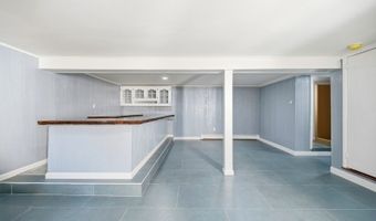4 Rainbow Trl, Alloway, NJ 07422