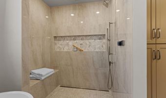 266 E SWEETWATER Way, Appleton, WI 54913