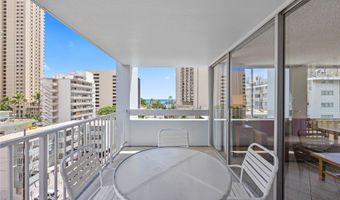 2427 Kuhio Ave 702, Honolulu, HI 96815
