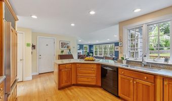 13 Carmel Rd, Andover, MA 01810