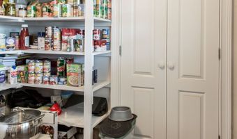 928 McBride St Ext, Ailey, GA 30410