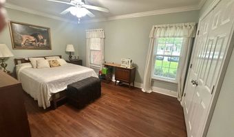 2450 Tuxedo Pl, Albany, GA 31707