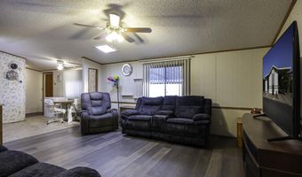 450 W SUNWEST Dr 10, Casa Grande, AZ 85122