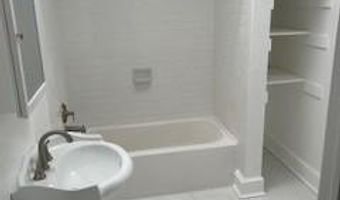 264 W MAPLE St, Ambler, PA 19002