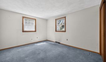 1 Ridgeway Ave, Billerica, MA 01821