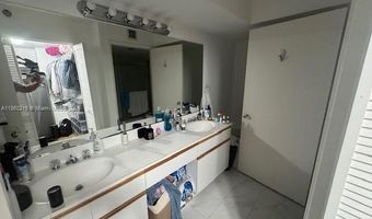 3400 NE 192nd St 811, Aventura, FL 33180