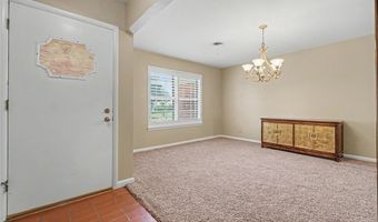 345 Lakeside Dr, Altus, OK 73521