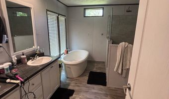 16140 E Sain Rd, Atoka, OK 74525
