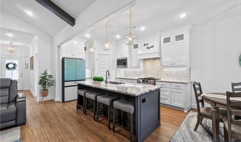2030 Larry Ln, Bentonville, AR 72713