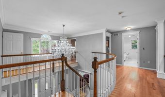 301 BERKLEY Ave, Belle Mead, NJ 08502