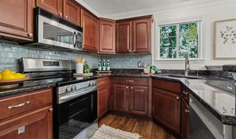 3037 Barclay Way, Ann Arbor, MI 48105
