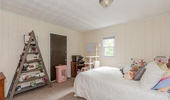 3 Blue Spruce Dr, Coventry, RI 02816