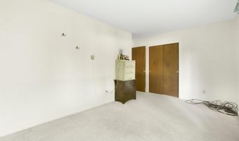 1210 Mcintyre Dr, Auburn, IN 46706