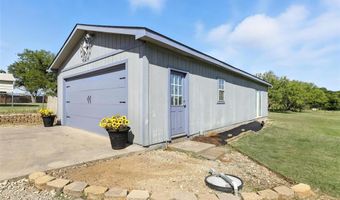 8916 E Fm 917, Alvarado, TX 76009