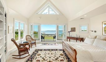 1003 Fort Getty Rd, Jamestown, RI 02835