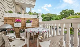 130 Francesca Way, Amityville, NY 11701