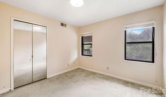 2604 Vineyard Blvd, Asheville, NC 28805