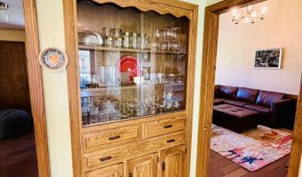 407 NE 17th Ave, Aberdeen, SD 57401