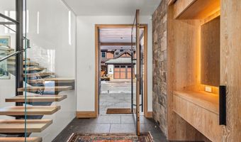 549 Walnut St, Aspen, CO 81611