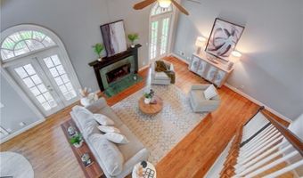 5196 Staverly Ln, Peachtree Corners, GA 30092