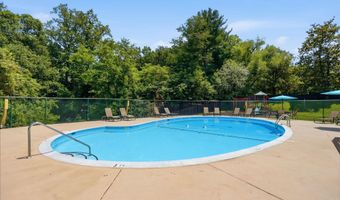 5003 SENTINEL Dr 22, Bethesda, MD 20816