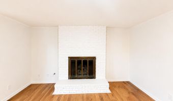 2421 Regency Dr, Biloxi, MS 39532