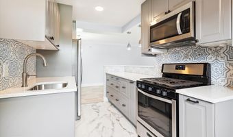 5909 QUANTRELL Ave 203, Alexandria, VA 22312