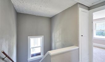 1102 Diagonal Rd, Akron, OH 44320