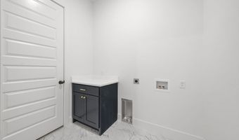 39 Northampton Dr, Bella Vista, AR 72714