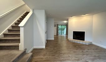 19 Somers St C1, Danbury, CT 06810